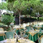 Terrasse à - Pour Couples - Api-1-52-1893 * Marbellac